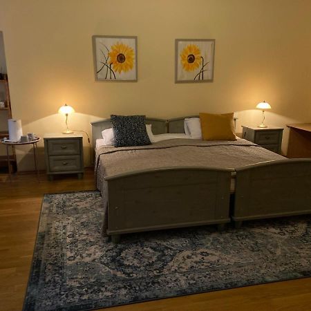 Sunflower B&B Kiev Exterior foto